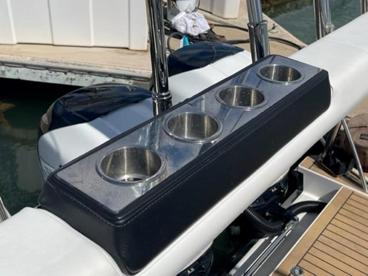 https://arconyachts.ams3.digitaloceanspaces.com/153201/conversions/large_3598269-optimize.jpg