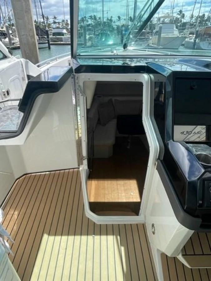 https://arconyachts.ams3.digitaloceanspaces.com/153268/conversions/large_3598294-optimize.jpg