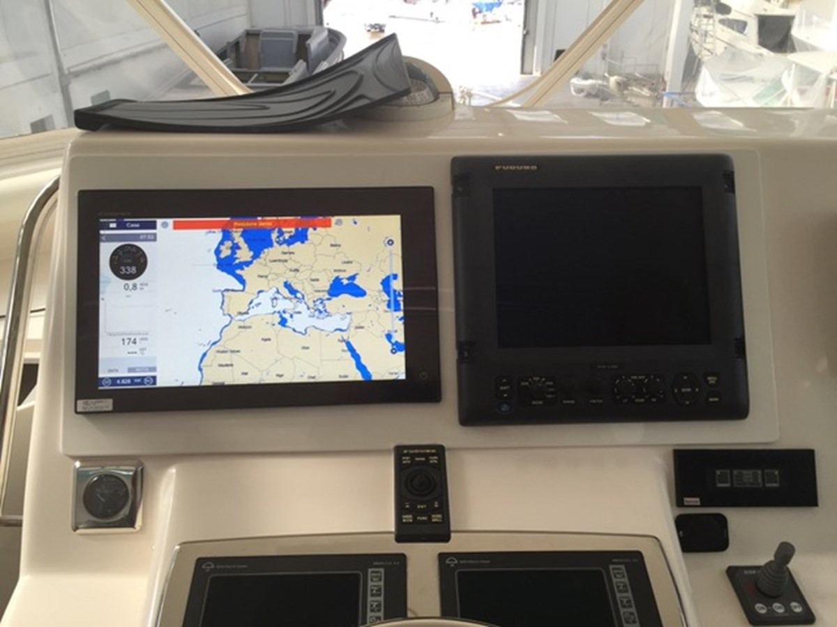 https://arconyachts.ams3.digitaloceanspaces.com/153305/conversions/large_3747979-optimize.jpg