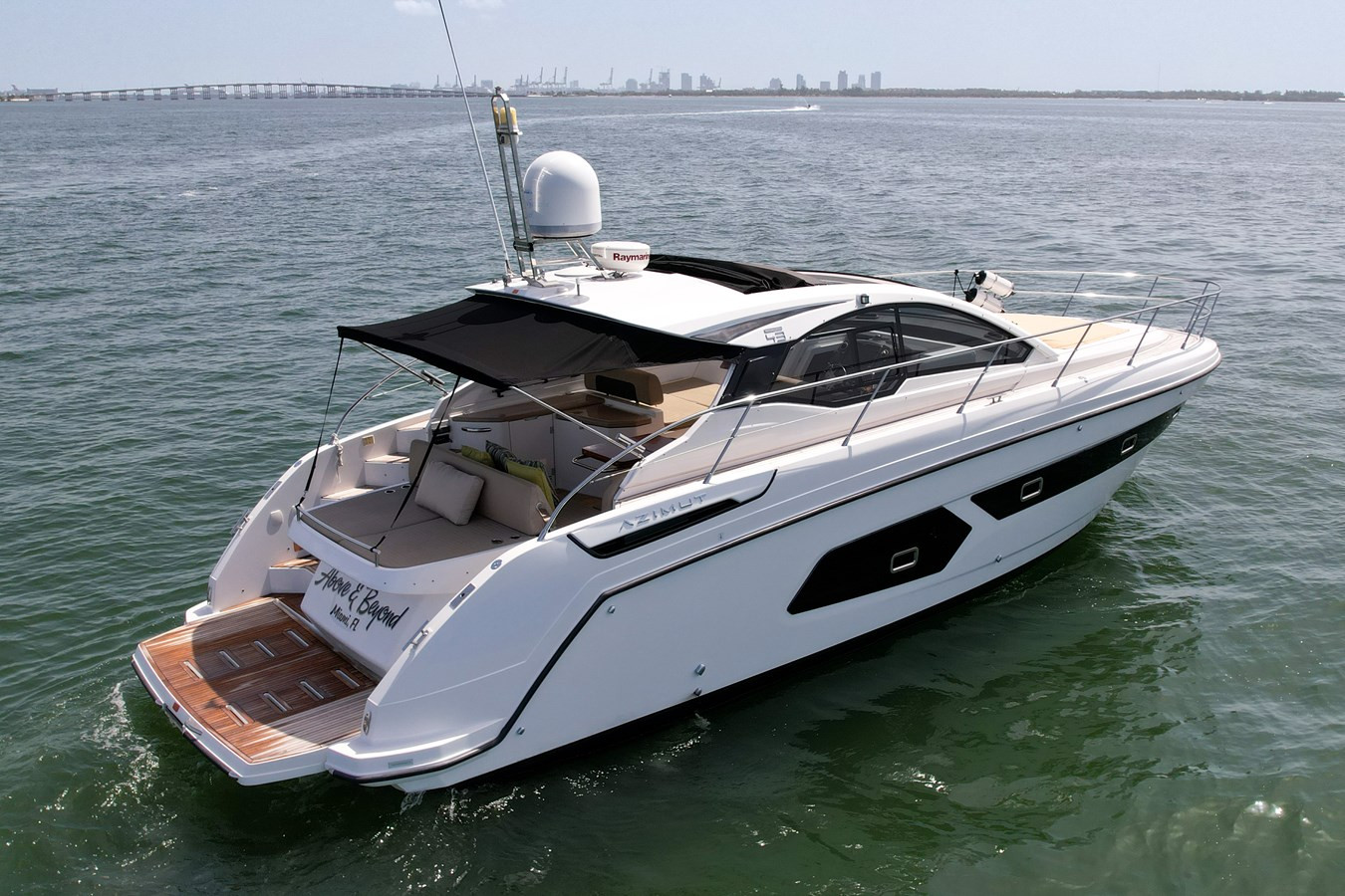 https://arconyachts.ams3.digitaloceanspaces.com/153510/conversions/large_3948116-optimize.jpg
