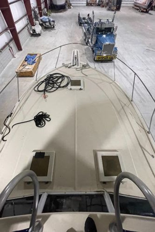 https://arconyachts.ams3.digitaloceanspaces.com/153624/conversions/large_3974262-optimize.jpg