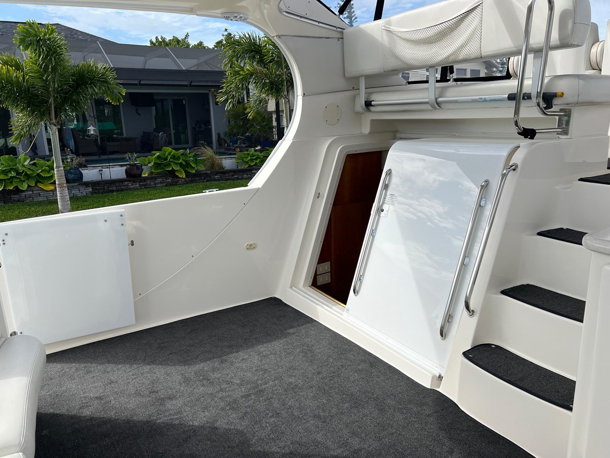 https://arconyachts.ams3.digitaloceanspaces.com/153675/conversions/large_4098464-optimize.jpg