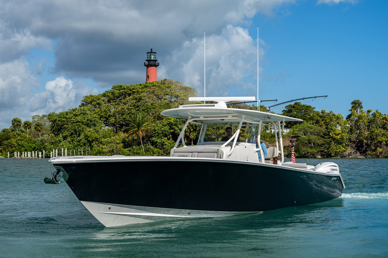 https://arconyachts.ams3.digitaloceanspaces.com/154344/conversions/large_4558840-optimize.jpg