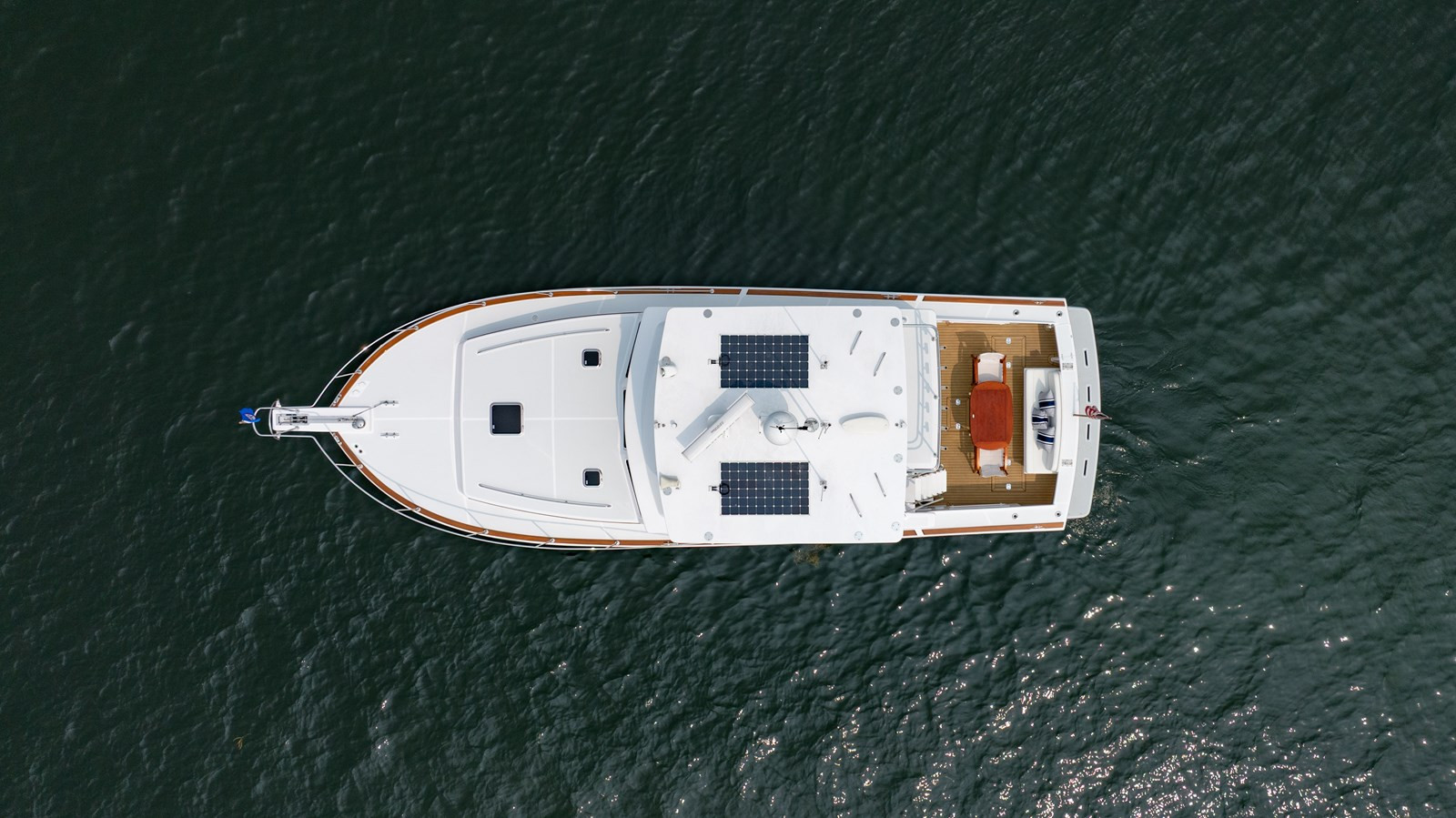 https://arconyachts.ams3.digitaloceanspaces.com/154426/conversions/large_4699359-optimize.jpg