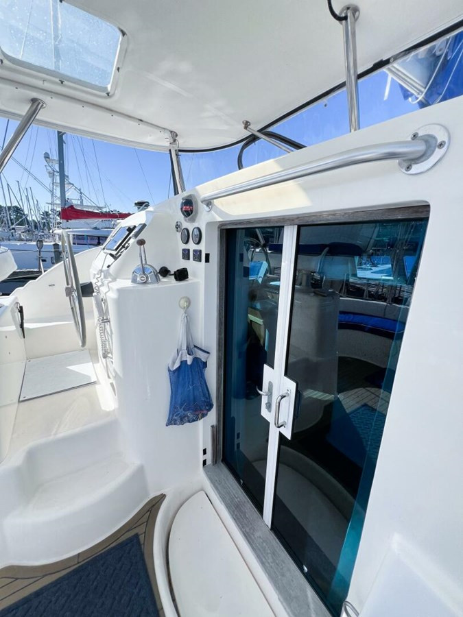 https://arconyachts.ams3.digitaloceanspaces.com/154438/conversions/large_4611398-optimize.jpg