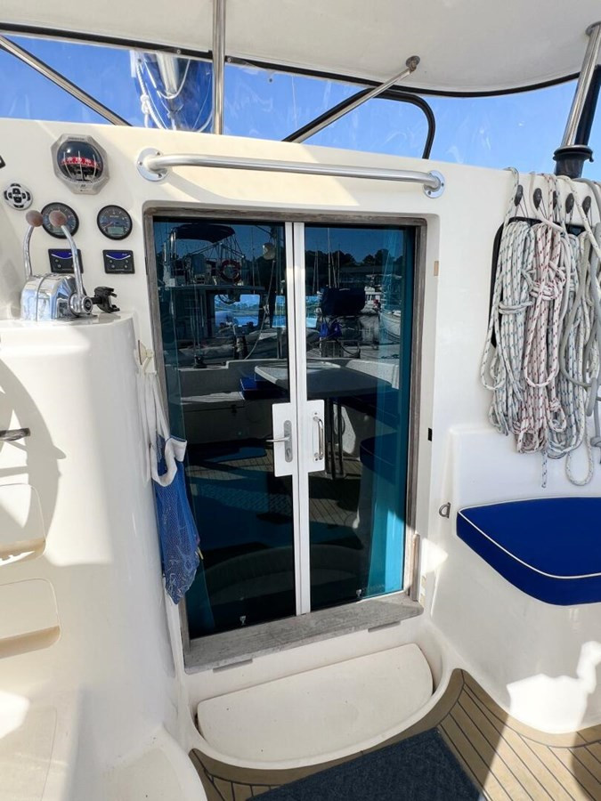 https://arconyachts.ams3.digitaloceanspaces.com/154463/conversions/large_4611408-optimize.jpg