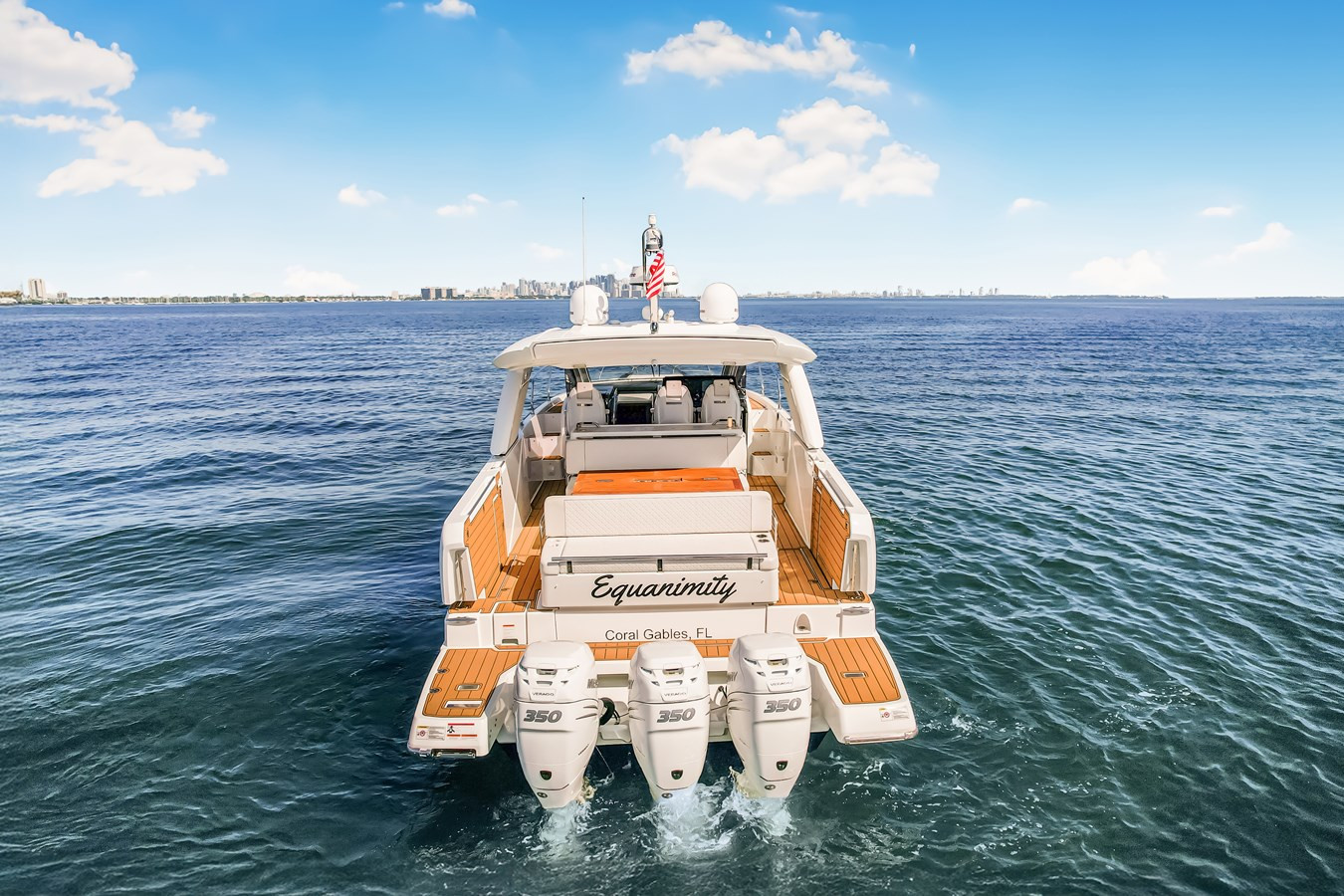 https://arconyachts.ams3.digitaloceanspaces.com/154477/conversions/large_4656967-optimize.jpg