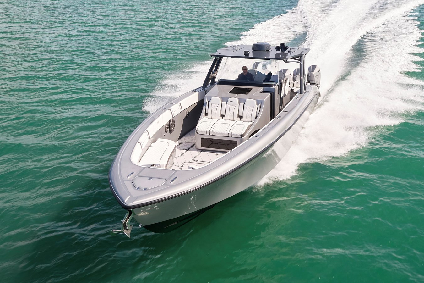 https://arconyachts.ams3.digitaloceanspaces.com/154555/conversions/large_4747019-optimize.jpg