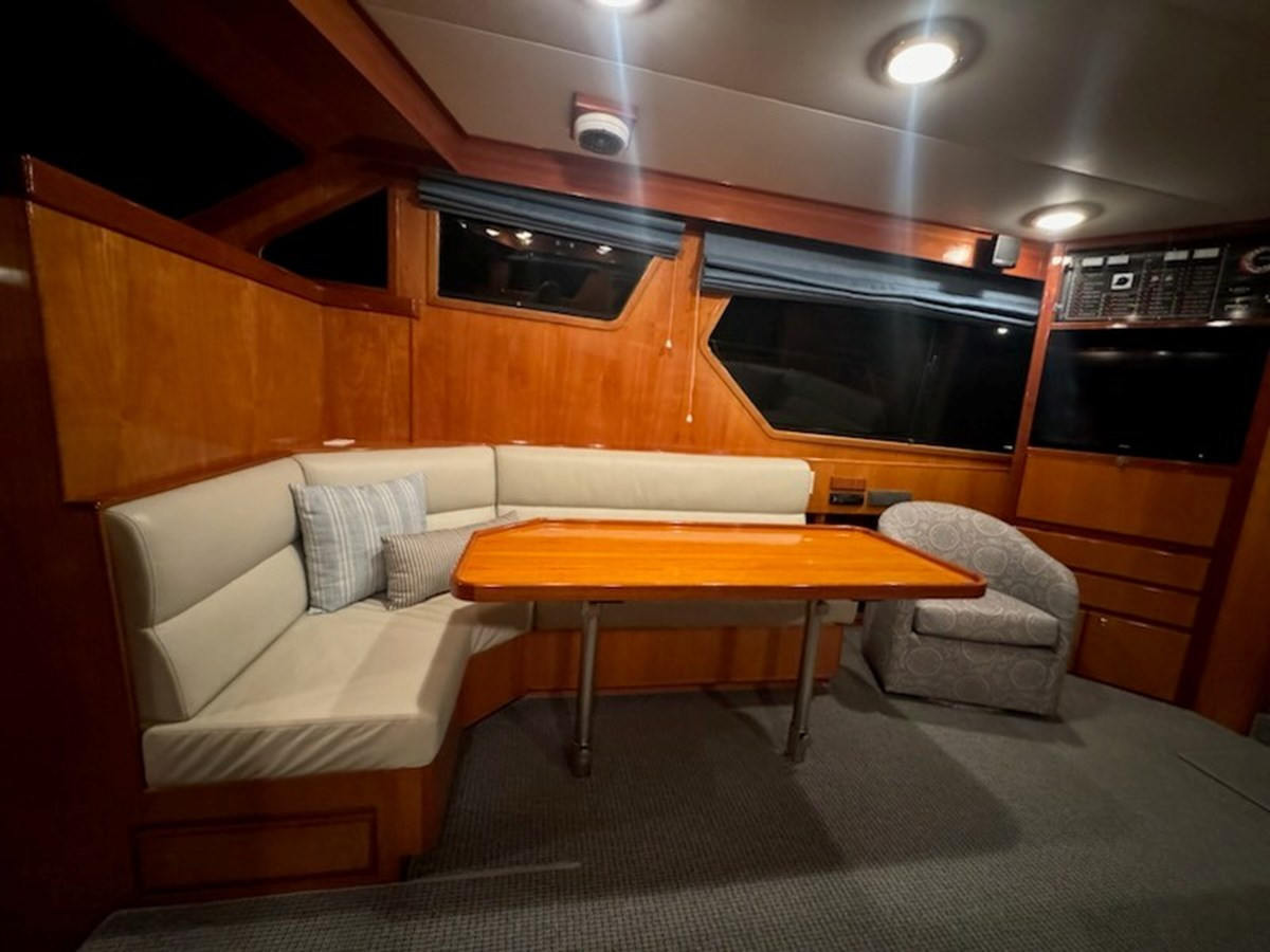 https://arconyachts.ams3.digitaloceanspaces.com/154613/conversions/large_4784256-optimize.jpg