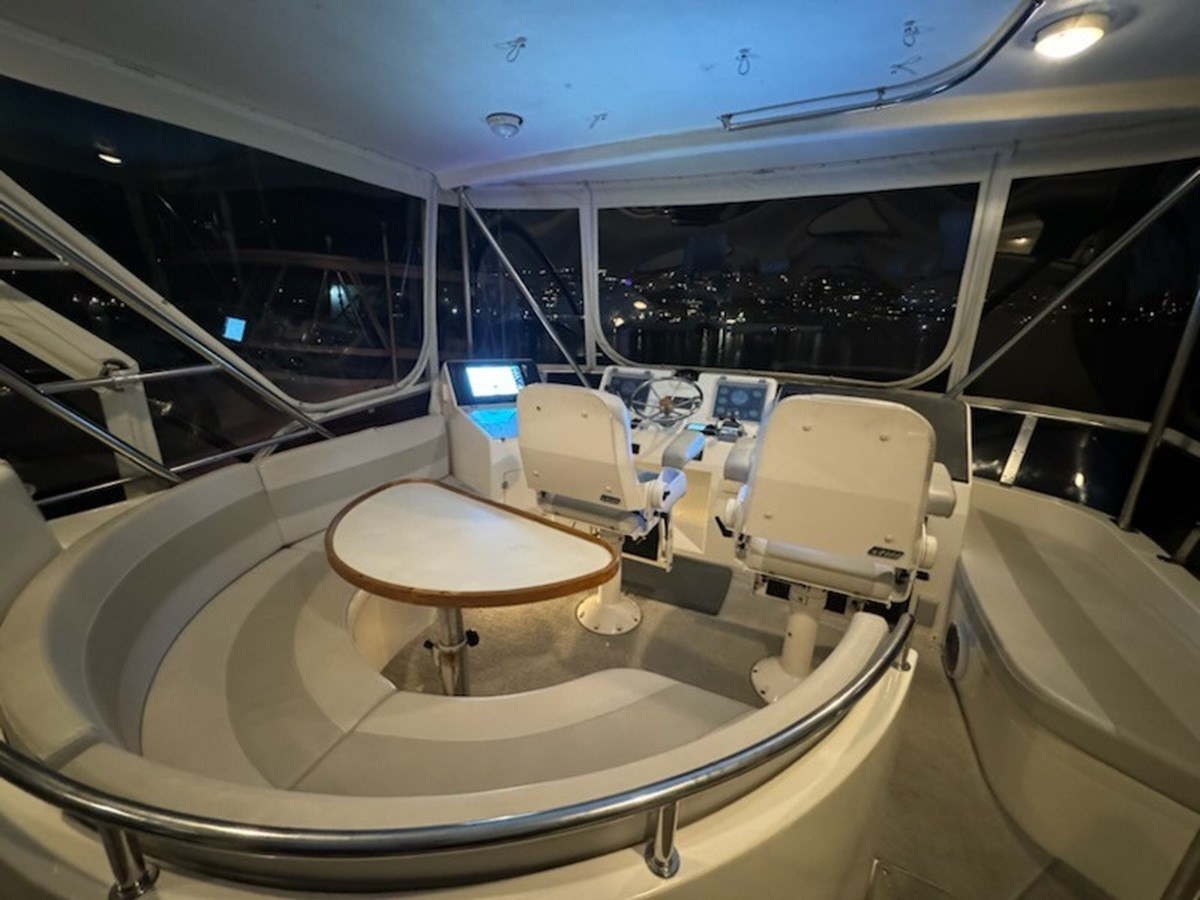 https://arconyachts.ams3.digitaloceanspaces.com/154618/conversions/large_4784258-optimize.jpg