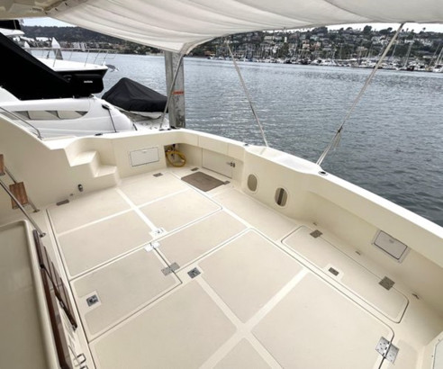 43 FT 1999 MIKELSON 43 SPORTFISHER, NAUTILUS