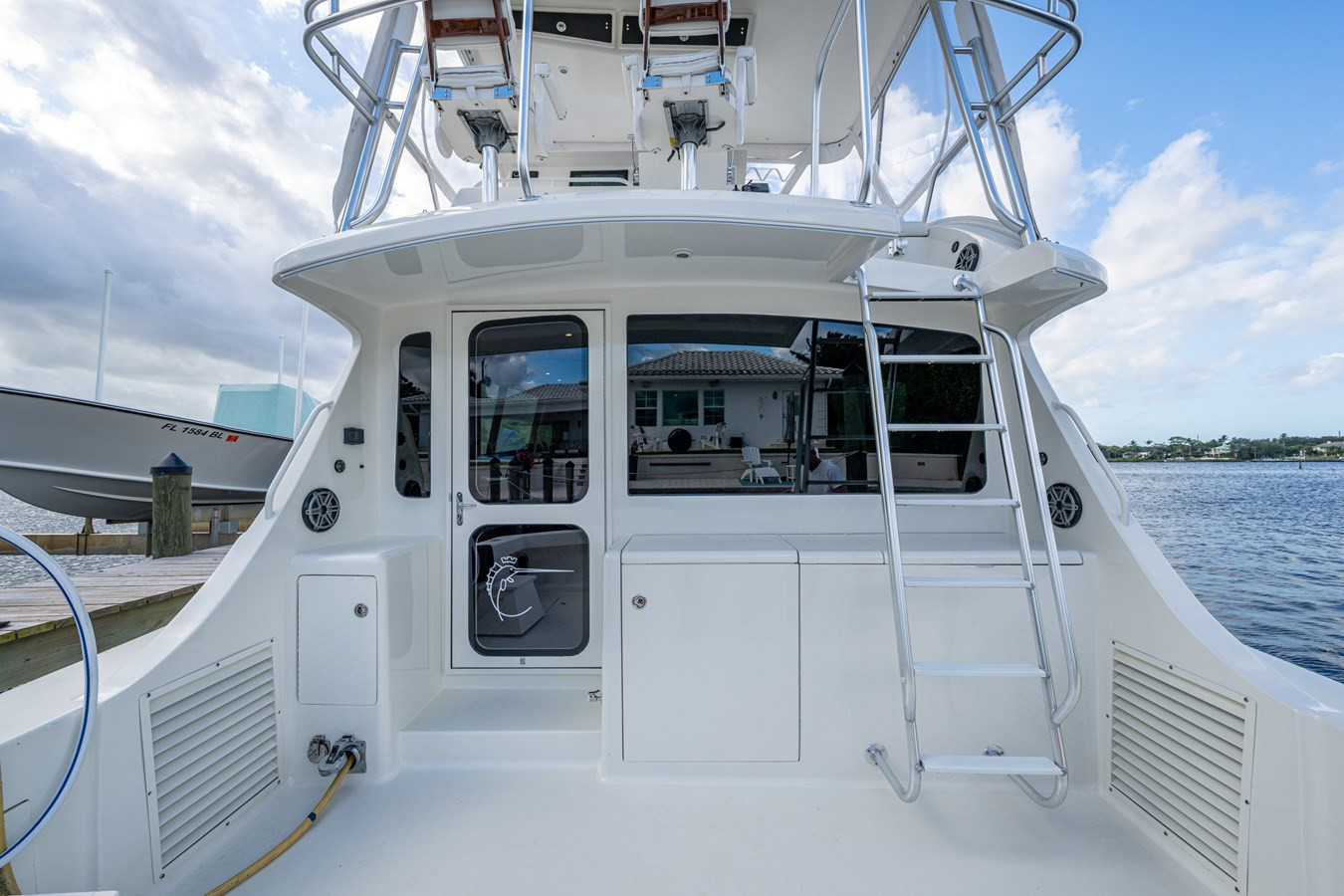 https://arconyachts.ams3.digitaloceanspaces.com/154795/conversions/large_4856509-optimize.jpg