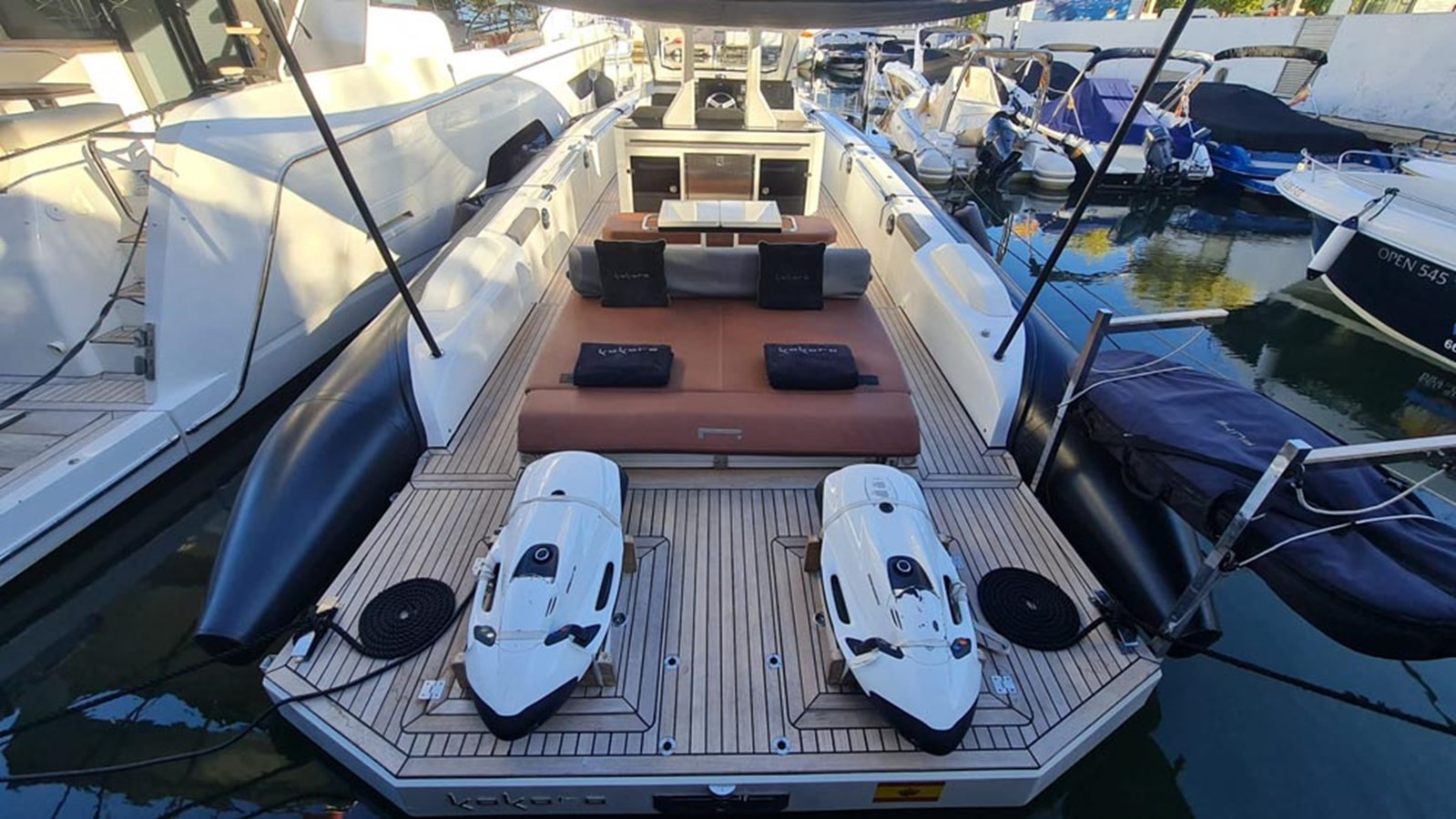 https://arconyachts.ams3.digitaloceanspaces.com/154845/conversions/large_3629919-optimize.jpg