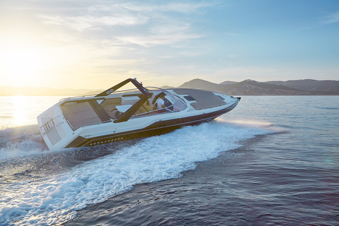 SUNSEEKER THUNDERHAWK 43