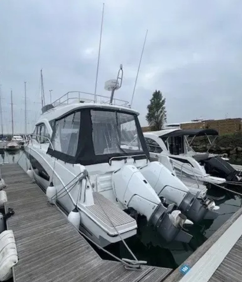 https://arconyachts.ams3.digitaloceanspaces.com/154924/conversions/large_4537470-optimize.jpg