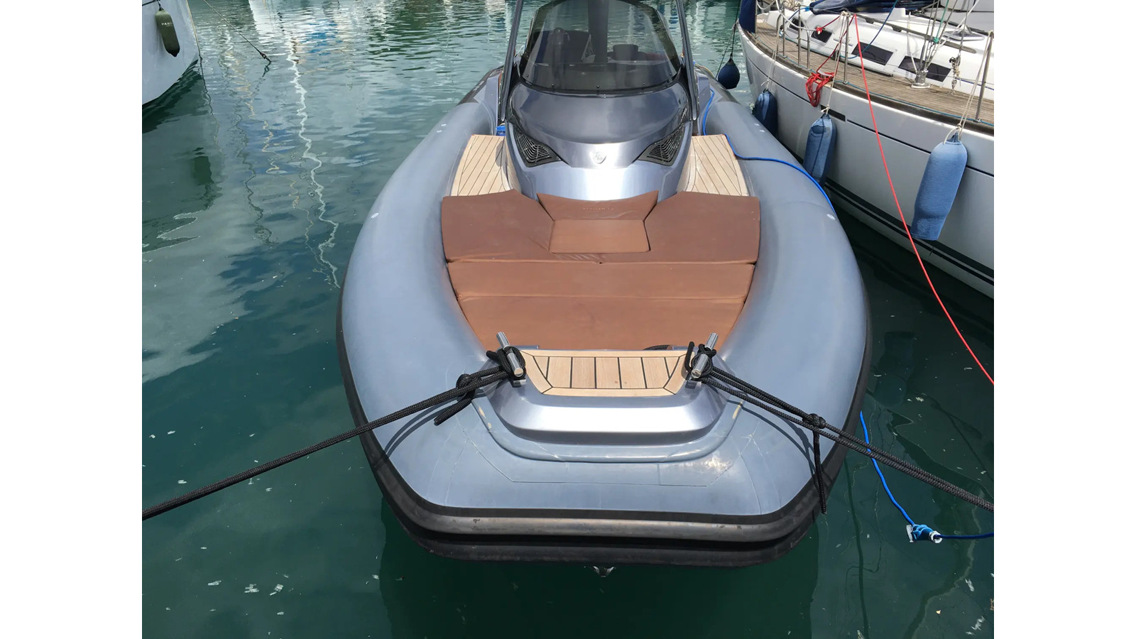 https://arconyachts.ams3.digitaloceanspaces.com/155104/conversions/large_4270546-optimize.jpg