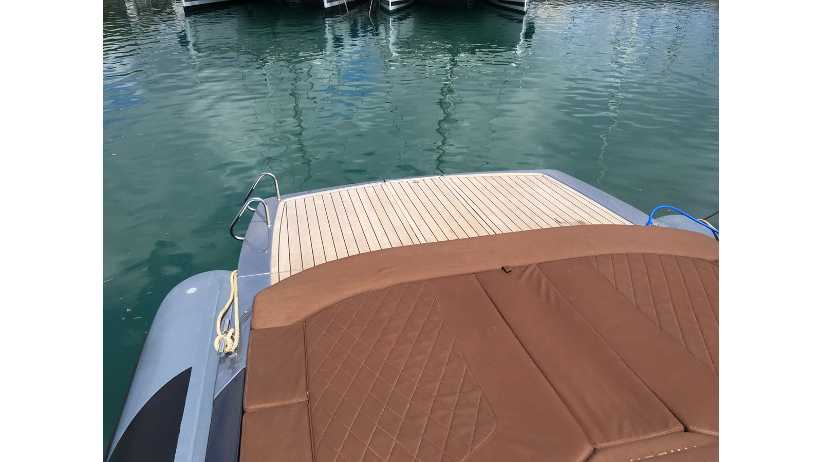 https://arconyachts.ams3.digitaloceanspaces.com/155115/conversions/large_4270549-optimize.jpg