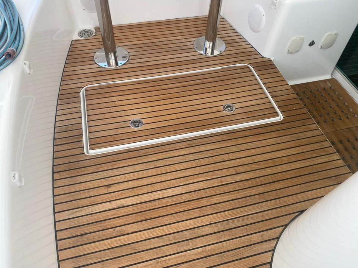 https://arconyachts.ams3.digitaloceanspaces.com/155124/conversions/large_4206385-optimize.jpg