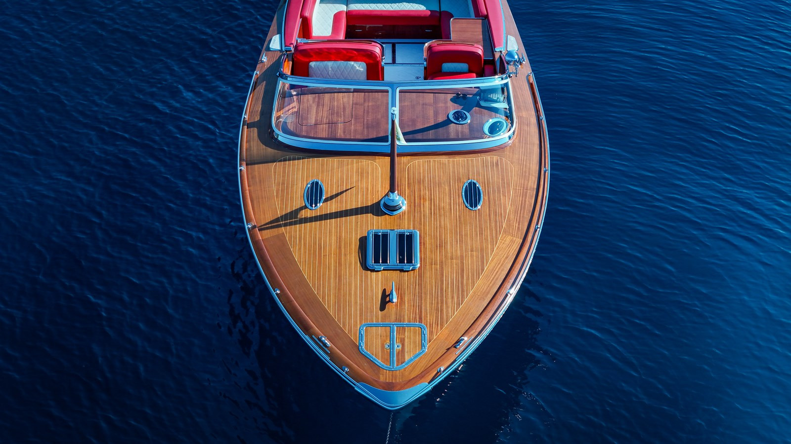 https://arconyachts.ams3.digitaloceanspaces.com/155178/conversions/large_4703984-optimize.jpg