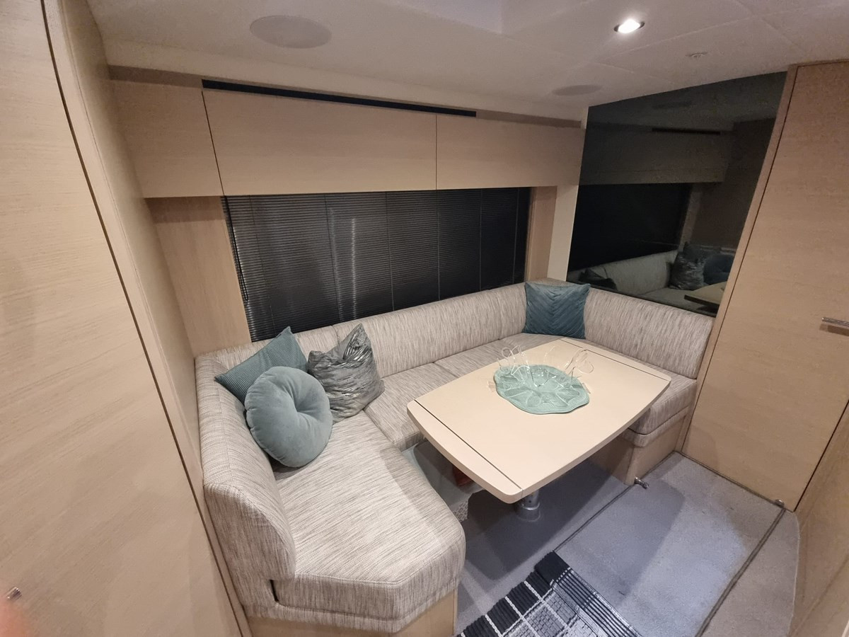 https://arconyachts.ams3.digitaloceanspaces.com/155257/conversions/large_4588956-optimize.jpg