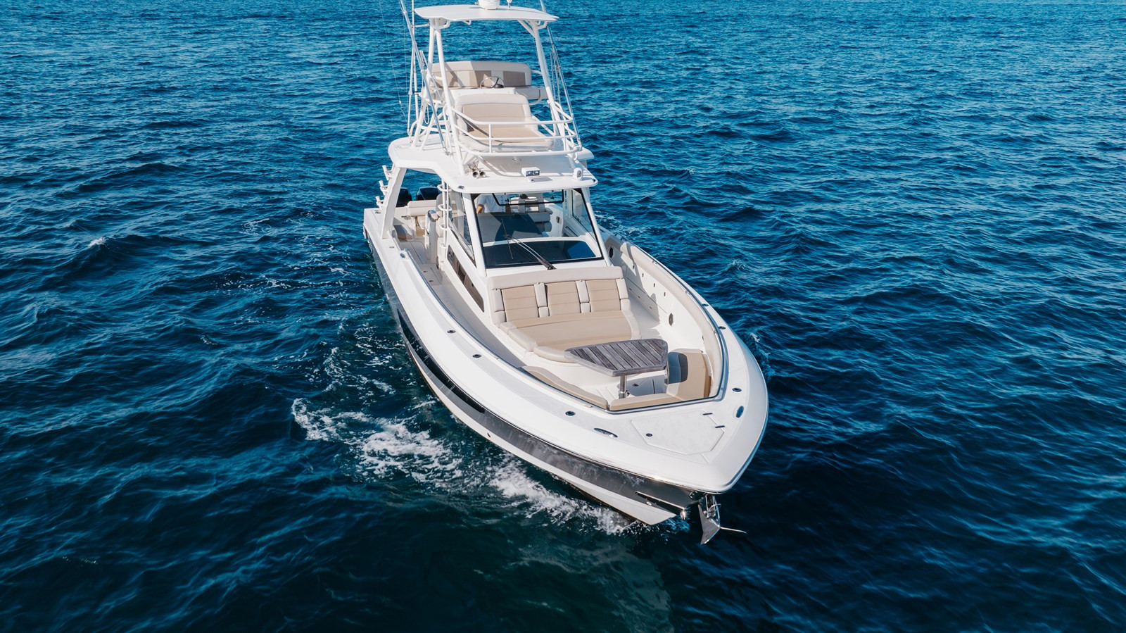https://arconyachts.ams3.digitaloceanspaces.com/155309/conversions/large_4539838-optimize.jpg