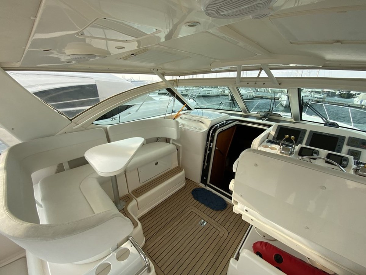 https://arconyachts.ams3.digitaloceanspaces.com/155326/conversions/large_3804815-optimize.jpg