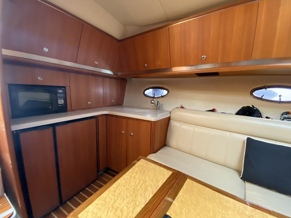 https://arconyachts.ams3.digitaloceanspaces.com/155345/conversions/large_3804822-optimize.jpg