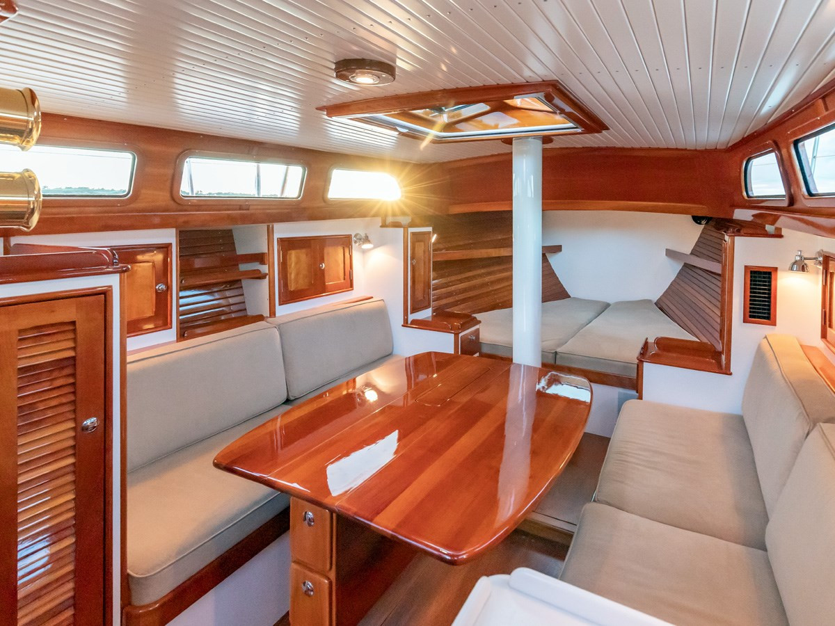 https://arconyachts.ams3.digitaloceanspaces.com/155616/conversions/large_4775314-optimize.jpg