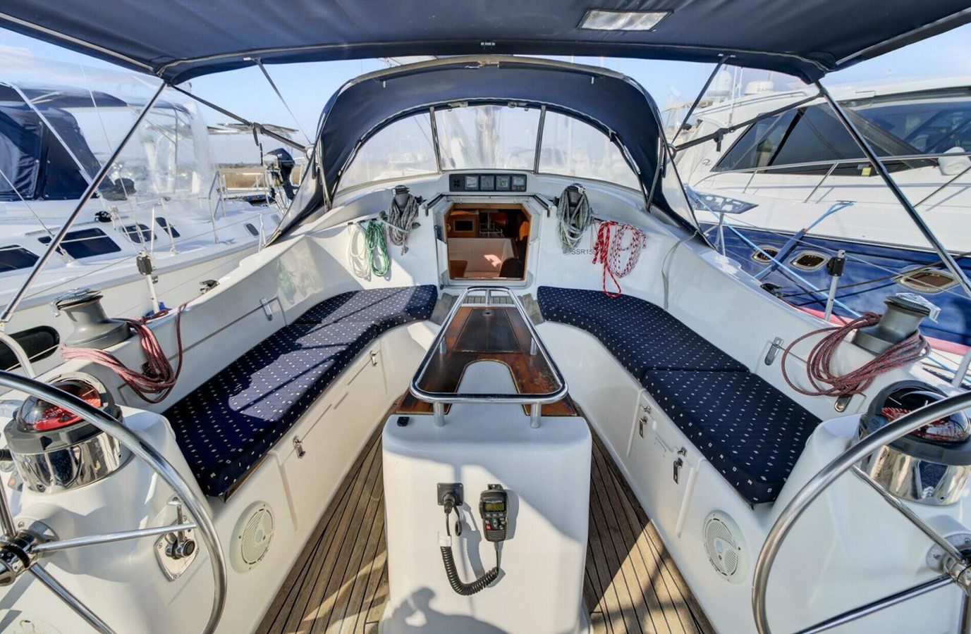 https://arconyachts.ams3.digitaloceanspaces.com/155690/conversions/large_4616763-optimize.jpg