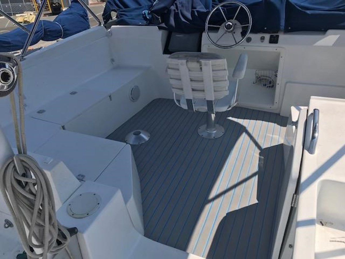 https://arconyachts.ams3.digitaloceanspaces.com/156025/conversions/large_3097539-optimize.jpg