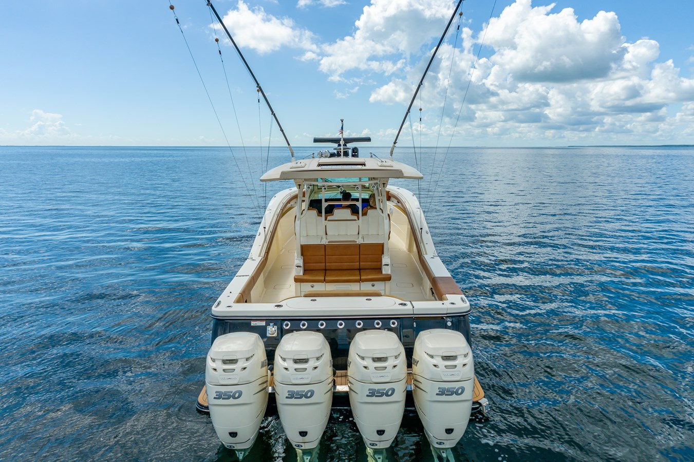 https://arconyachts.ams3.digitaloceanspaces.com/156121/conversions/large_3655817-optimize.jpg
