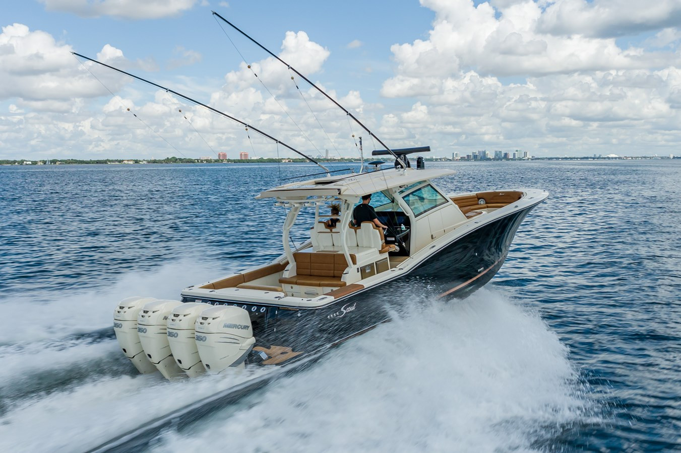 https://arconyachts.ams3.digitaloceanspaces.com/156134/conversions/large_3655829-optimize.jpg