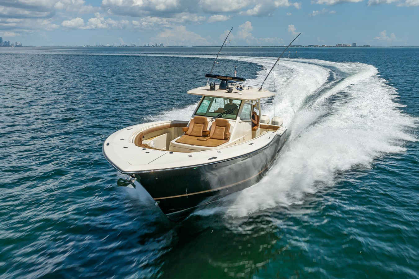 https://arconyachts.ams3.digitaloceanspaces.com/156148/conversions/large_3655841-optimize.jpg