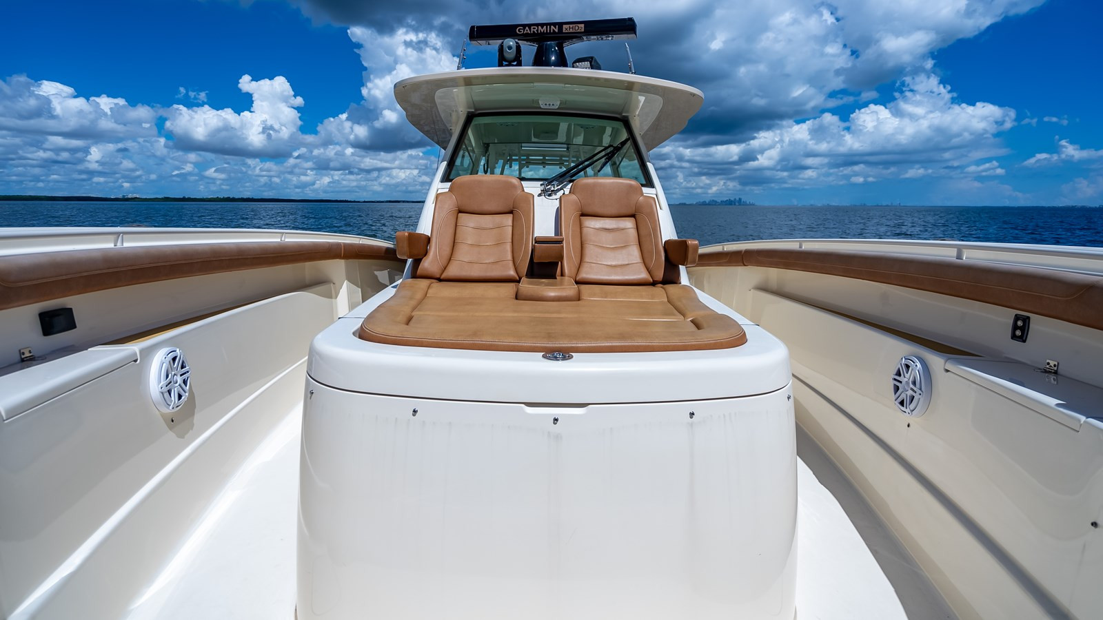 https://arconyachts.ams3.digitaloceanspaces.com/156236/conversions/large_3655885-optimize.jpg