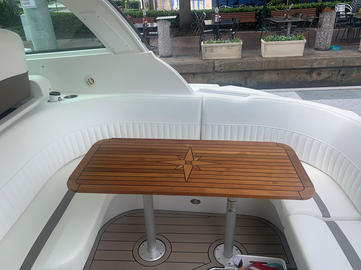 https://arconyachts.ams3.digitaloceanspaces.com/156324/conversions/large_3832251-optimize.jpg