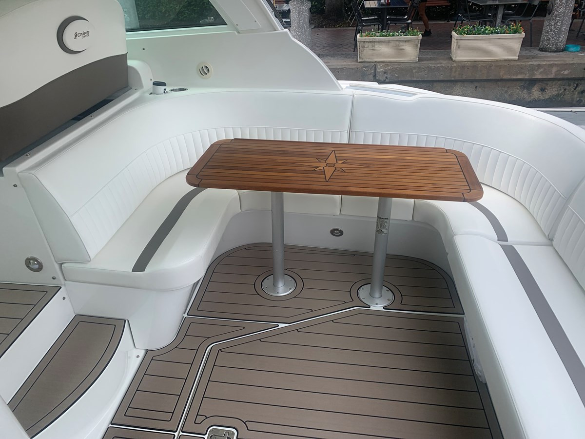 https://arconyachts.ams3.digitaloceanspaces.com/156327/conversions/large_3832252-optimize.jpg