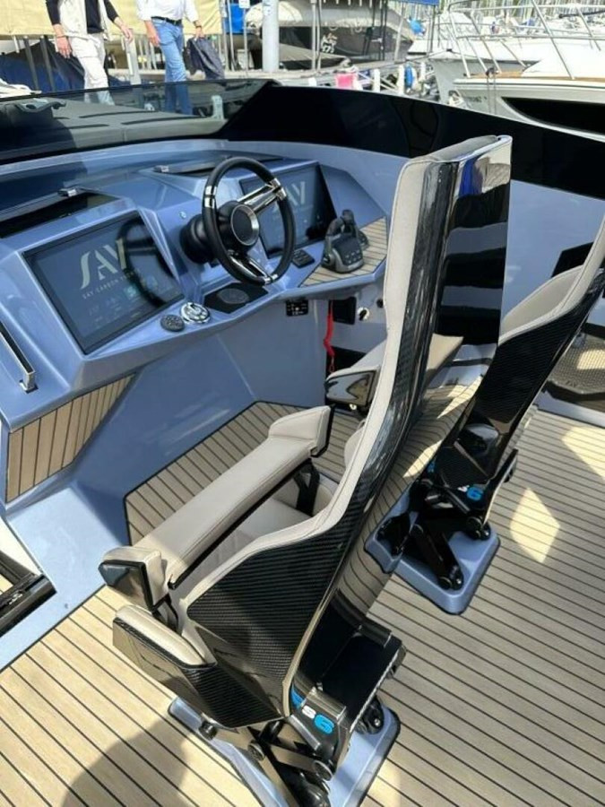 https://arconyachts.ams3.digitaloceanspaces.com/156414/conversions/large_3963420-optimize.jpg