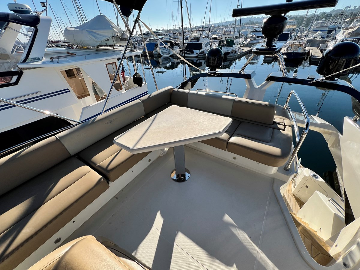 https://arconyachts.ams3.digitaloceanspaces.com/156513/conversions/large_4001355-optimize.jpg