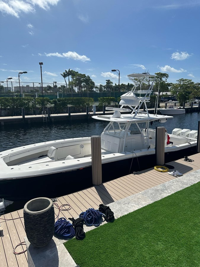 https://arconyachts.ams3.digitaloceanspaces.com/156687/conversions/large_4168813-optimize.jpg