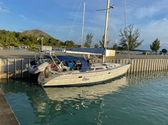 2000 CATALINA 42 MKII