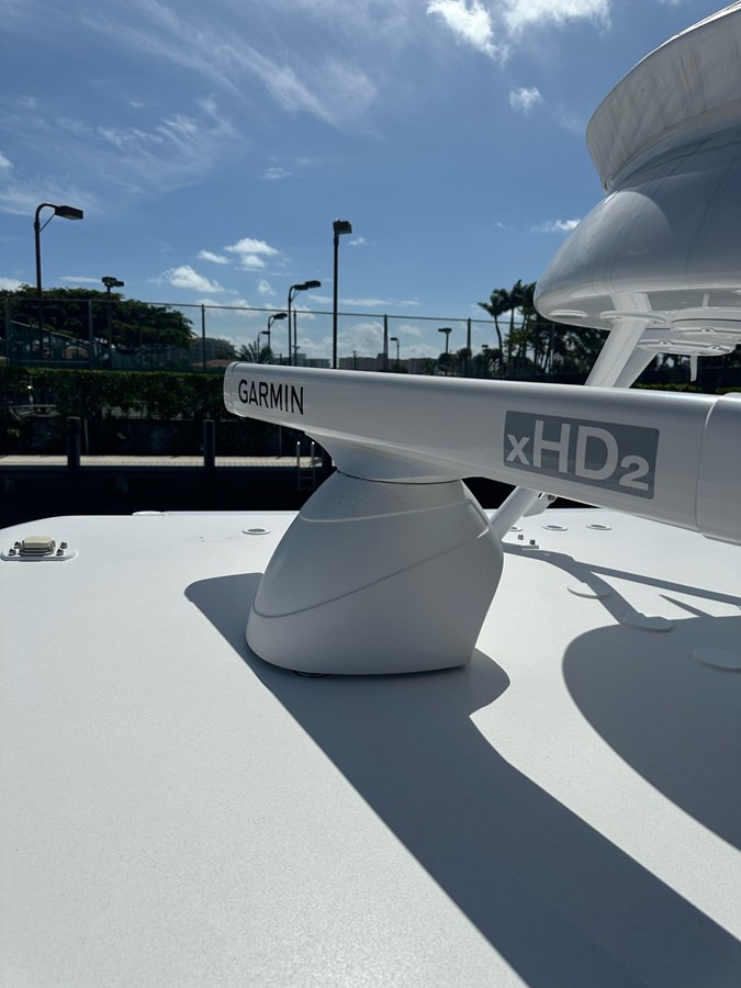 https://arconyachts.ams3.digitaloceanspaces.com/156704/conversions/large_4149159-optimize.jpg