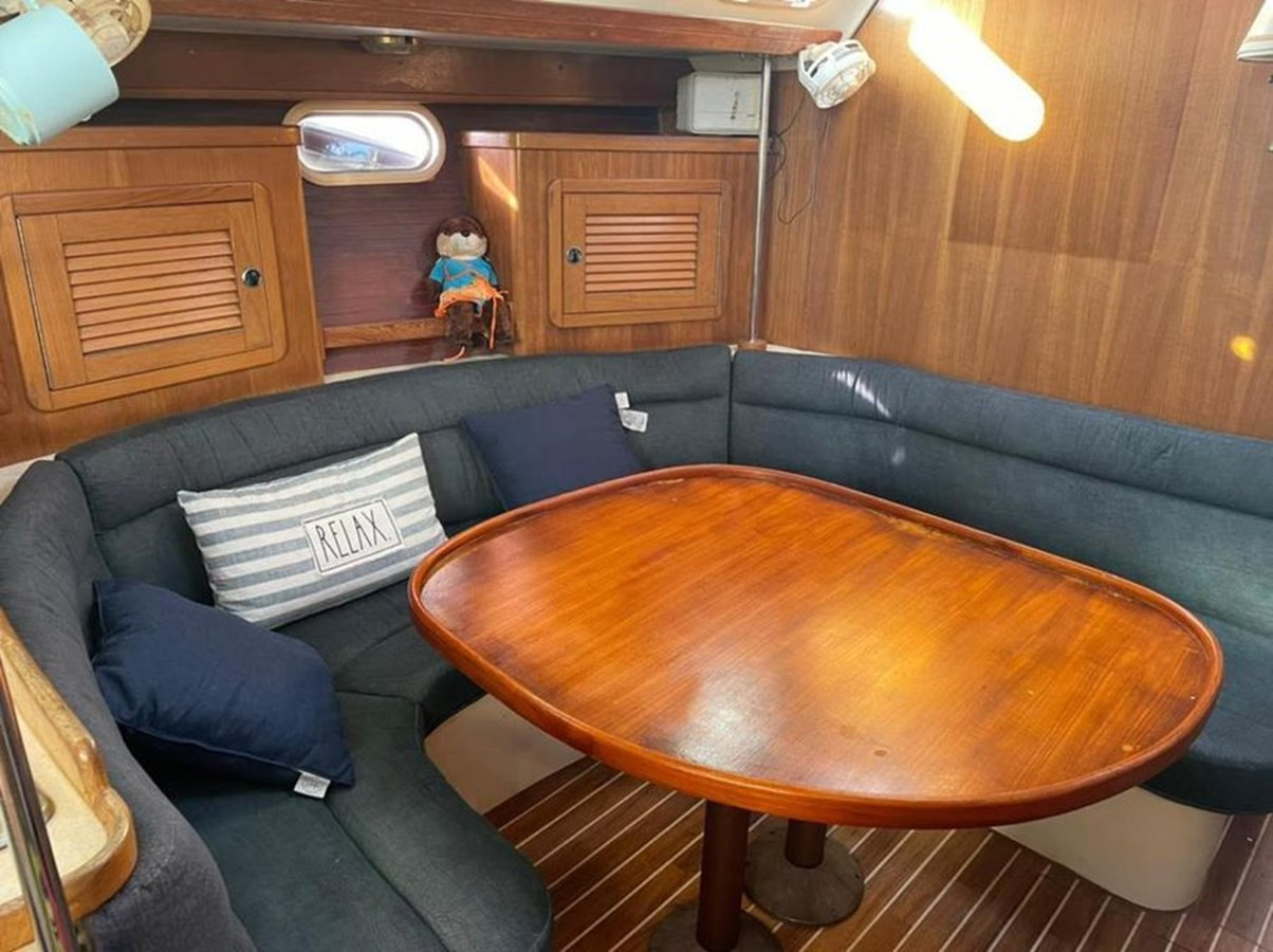 https://arconyachts.ams3.digitaloceanspaces.com/156765/conversions/large_4155558-optimize.jpg