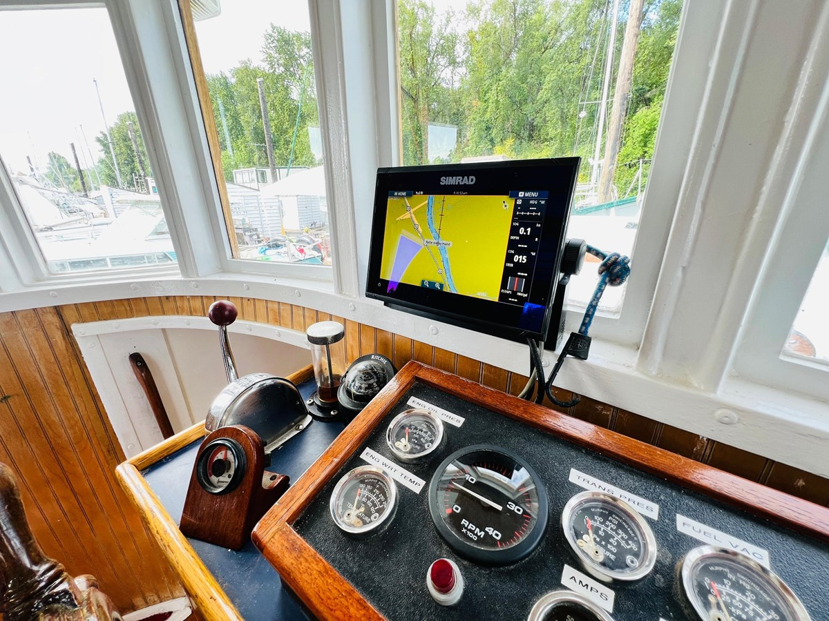 https://arconyachts.ams3.digitaloceanspaces.com/156823/conversions/large_4201986-optimize.jpg