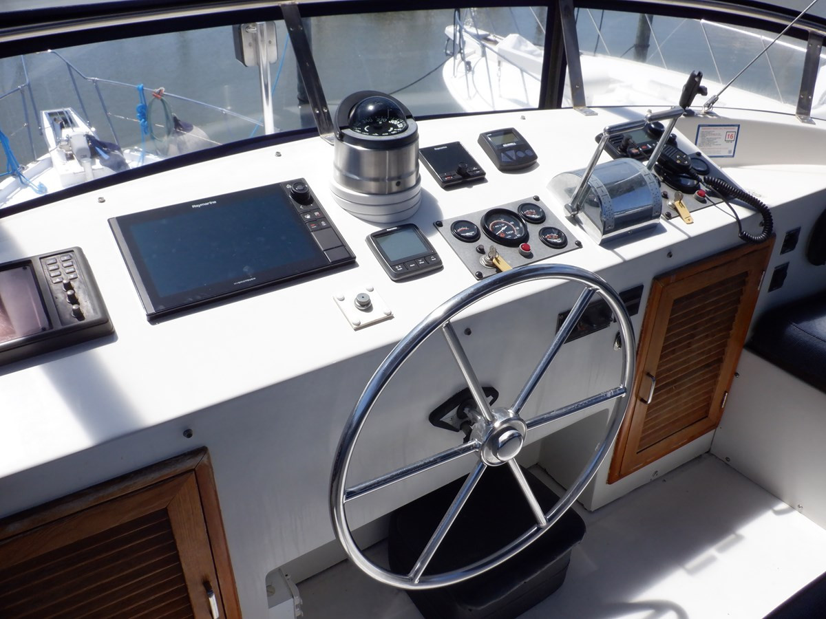 https://arconyachts.ams3.digitaloceanspaces.com/157111/conversions/large_4309268-optimize.jpg