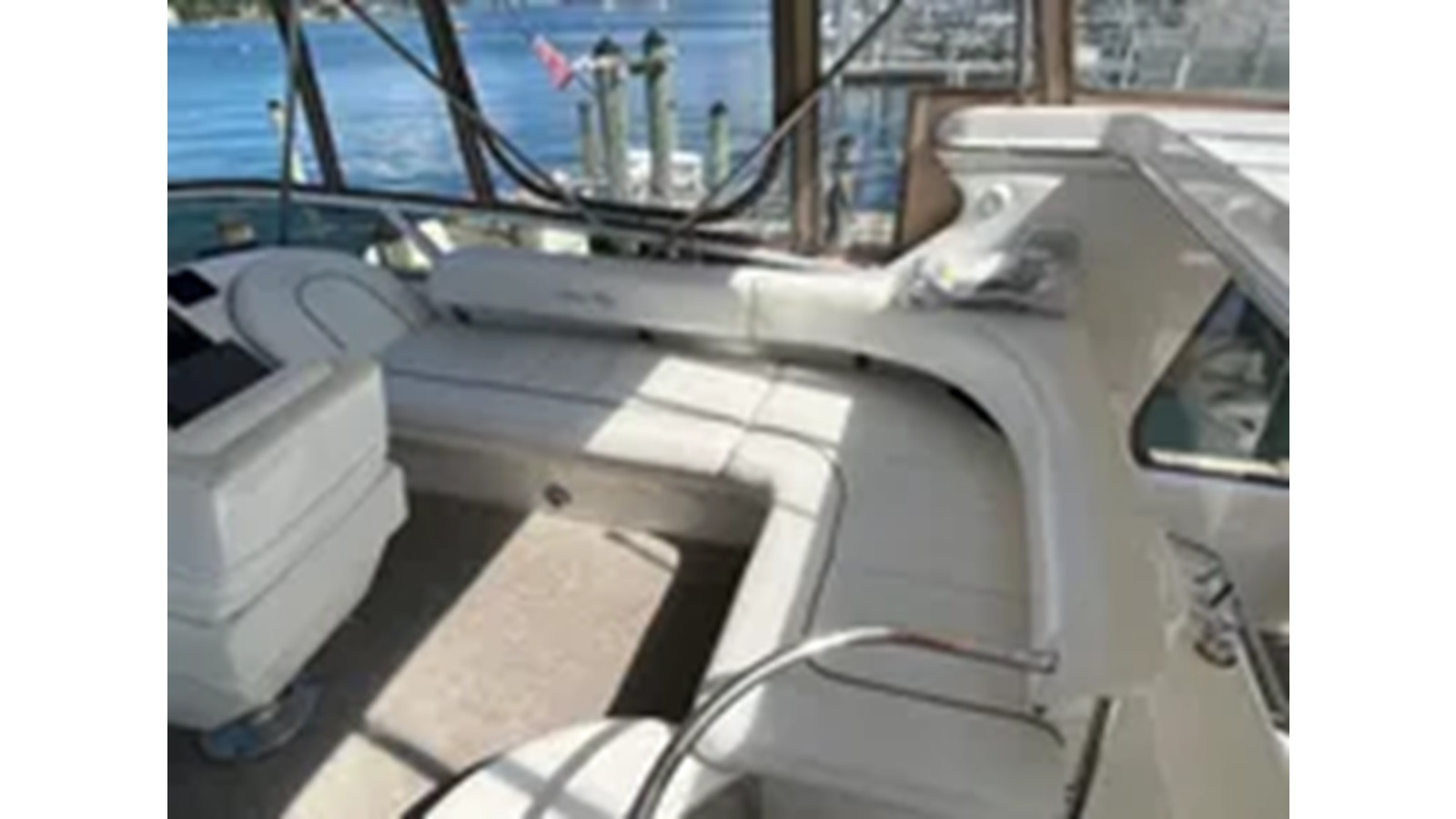 https://arconyachts.ams3.digitaloceanspaces.com/157192/conversions/large_4323748-optimize.jpg