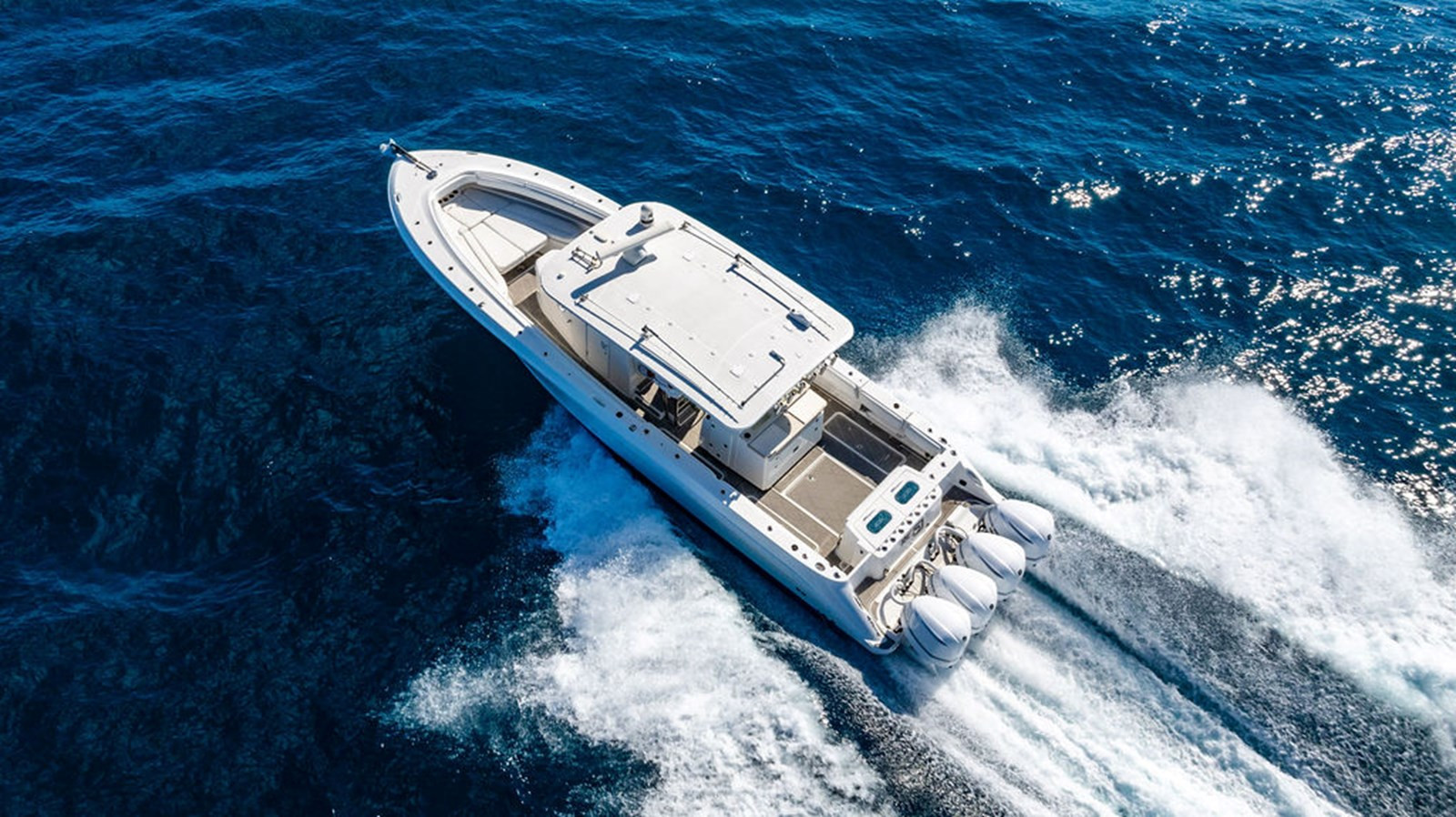 https://arconyachts.ams3.digitaloceanspaces.com/157339/conversions/large_4547888-optimize.jpg