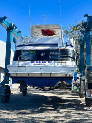 1987 BLUEWATER YACHTS COASTAL CRUISER| 42'