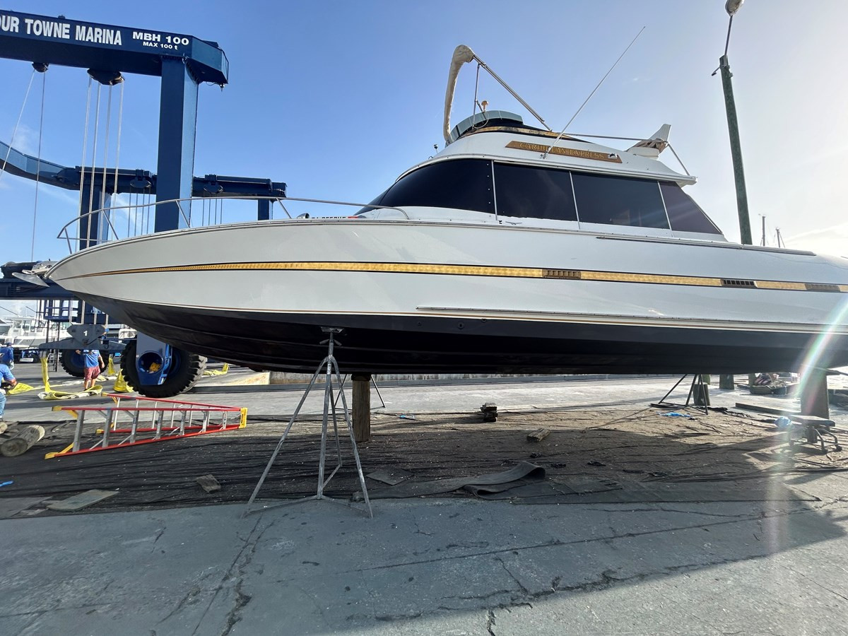 https://arconyachts.ams3.digitaloceanspaces.com/158439/conversions/large_4735062-optimize.jpg