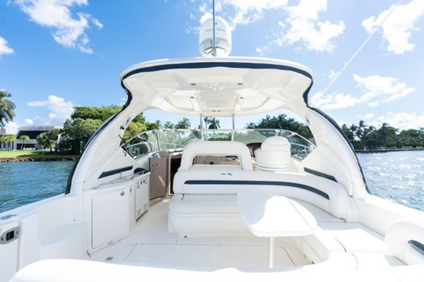 https://arconyachts.ams3.digitaloceanspaces.com/158548/conversions/large_4760499-optimize.jpg
