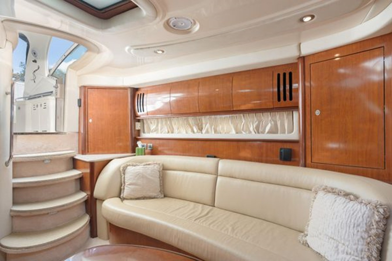 https://arconyachts.ams3.digitaloceanspaces.com/158564/conversions/large_4760505-optimize.jpg